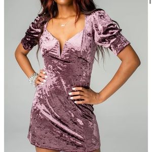 Buddy Love crushed velvet dress size L with tags